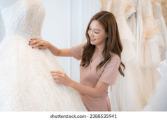 Luxury Crystal Wedding Gown – Embellished Sleeveless Bridal Dress with Full Skirt