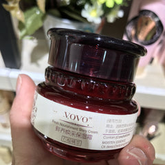 Pomegranate Skin Care Moist Soft Skin Moisturizing Water.