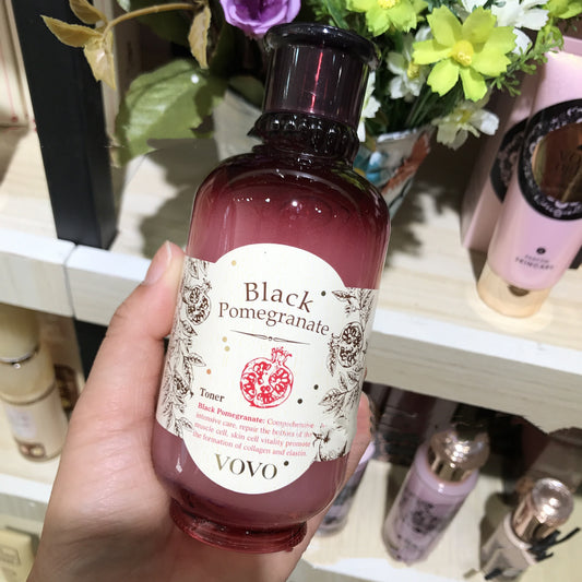 Pomegranate Skin Care Moist Soft Skin Moisturizing Water.