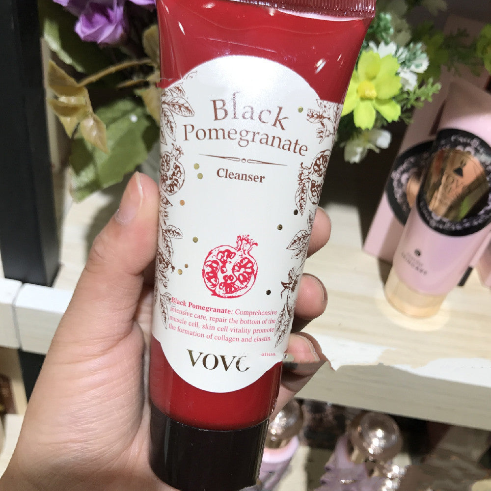 Pomegranate Skin Care Moist Soft Skin Moisturizing Water.