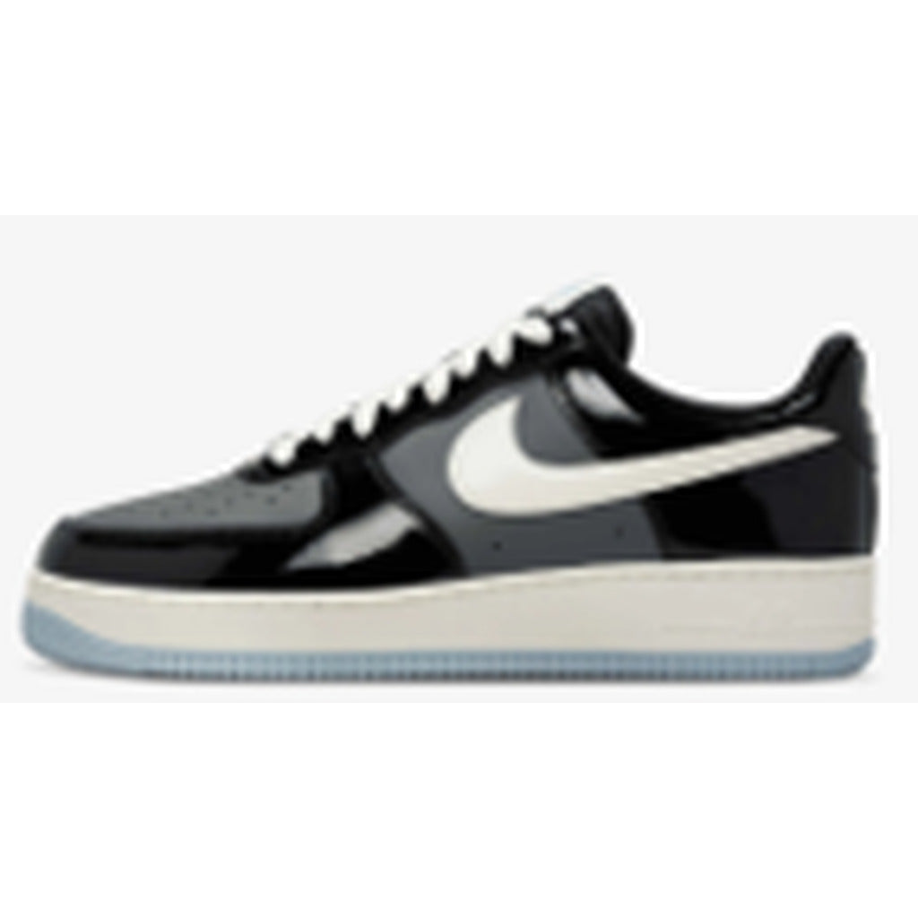 Nike - AirForce1_IB7676-001